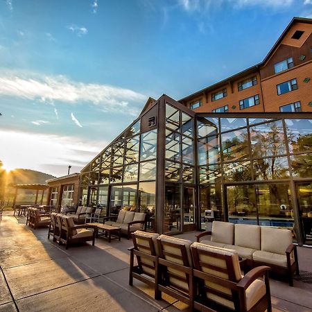 Rocky Gap Casino Resort Flintstone Экстерьер фото